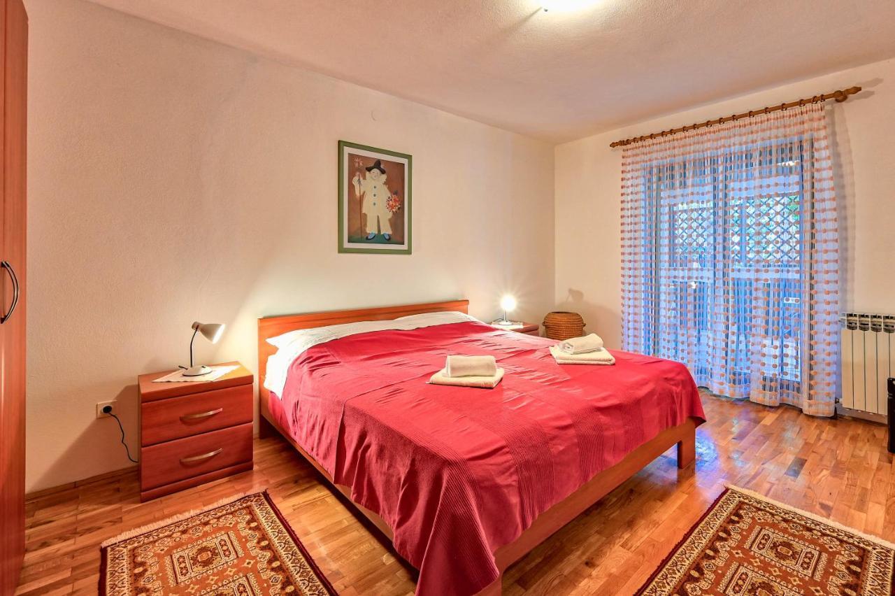 Iby Apartment PUY Eksteriør bilde