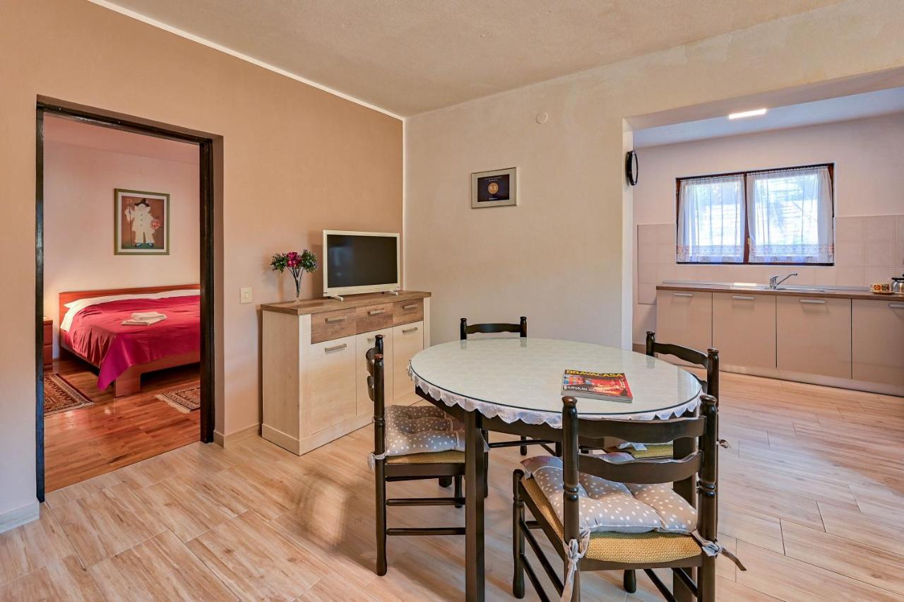 Iby Apartment PUY Eksteriør bilde